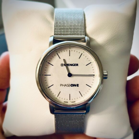 WENGER Swiss Made Watch - Picture 1 of 10